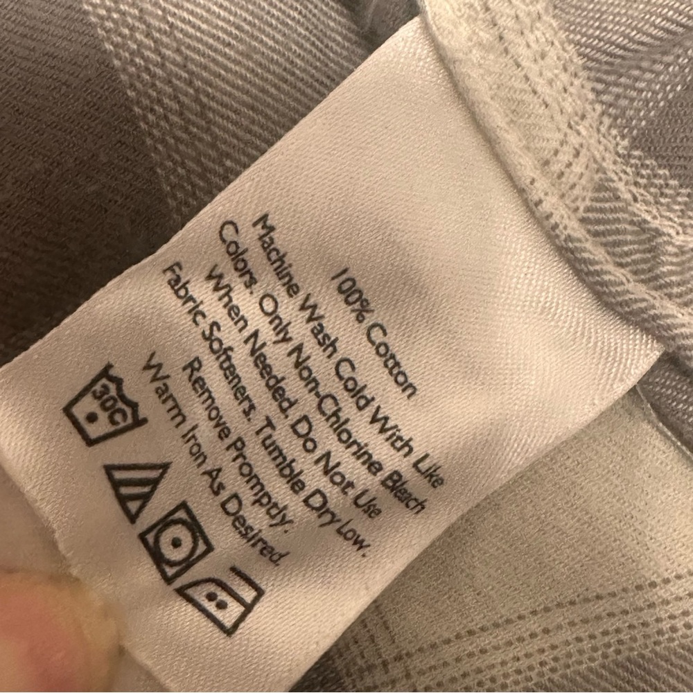 Eddie Bauer Gray and White Plaid Button-Up Soft Flannel Shirt Size M - Picture 3 of 12
